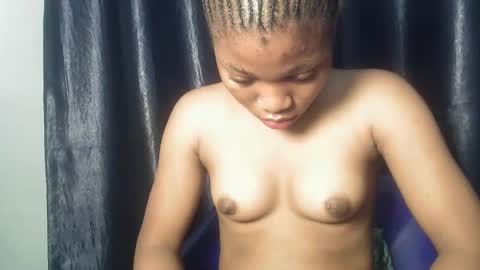 Snapshot of mammy31 chatting on 02-26-26, 04:00 mammy31 online show from 02-26-26, 04:00