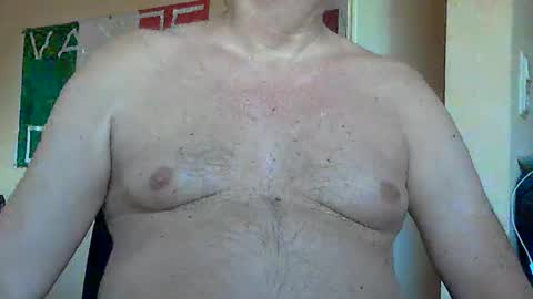 Snapshot of man4monna chatting on 06-07-26, 06:55 manforarealrelationship online show from 06-07-26, 06:55