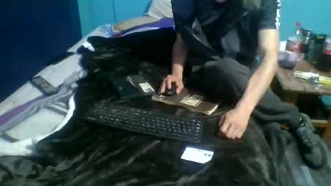 man_uel76 online show from 12-23-25, 03:59