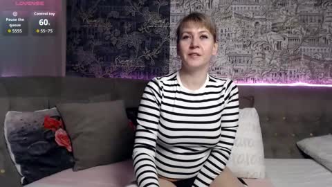 Mandy  online show from 11-07-25, 11:21