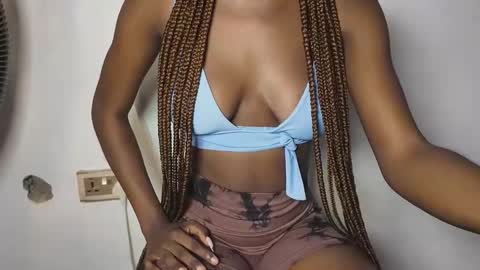 mandymia online show from 11-26-25, 04:46