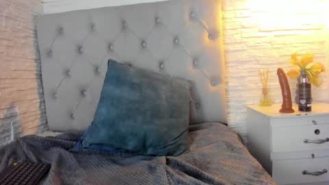 Snapshot of mandyminx66 chatting on 12-03-24, 11:24 Mandy Val online show from 12-03-24, 11:24