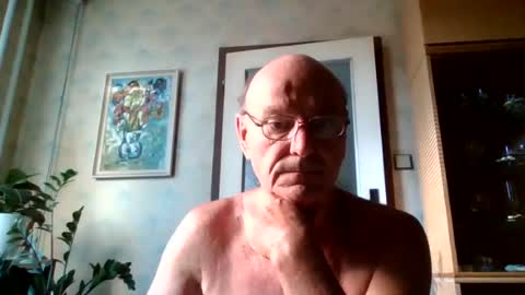 Snapshot of manes5858 chatting on 07-14-26, 04:17 manes5858 online show from 07-14-26, 04:17