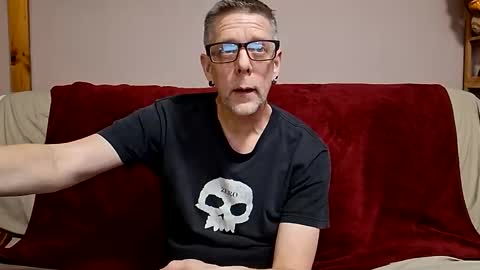 Dickinabox online show from 03-15-26, 07:31