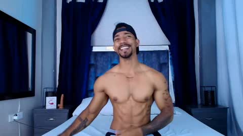 Manolo Hot 1 online show from 01-24-25, 02:41