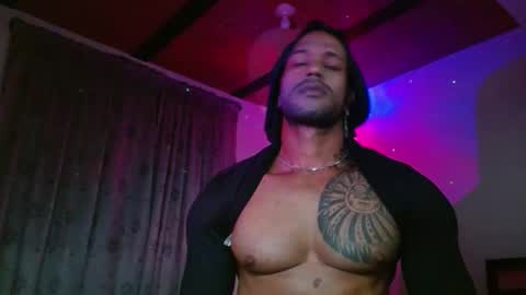 Manolo online show from 10-30-25, 01:45