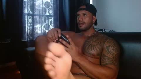 Snapshot of manolofitt chatting on 06-16-26, 06:43 Manolo online show from 06-16-26, 06:43
