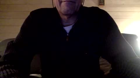 Snapshot of manpower2012 chatting on 02-05-26, 11:53 Manpo online show from 02-05-26, 11:53