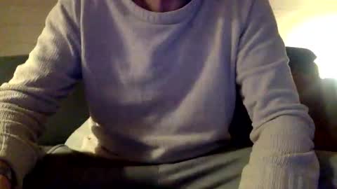 Snapshot of manpower2012 chatting on 02-12-26, 11:44 Manpo online show from 02-12-26, 11:44