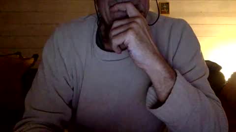 Snapshot of manpower2012 chatting on 02-19-26, 10:39 Manpo online show from 02-19-26, 10:39