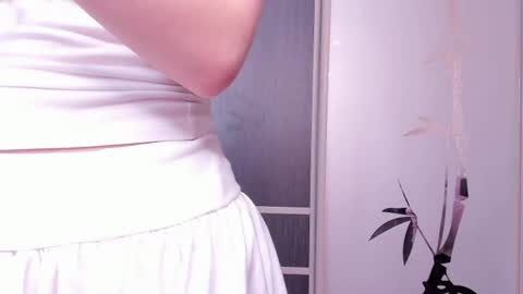 Snapshot of mantblstyle chatting on 02-19-26, 05:25 Kaya online show from 02-19-26, 05:25