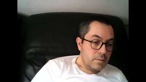 Snapshot of manu5933 chatting on 02-12-25, 03:49 manu5933 online show from 02-12-25, 03:49