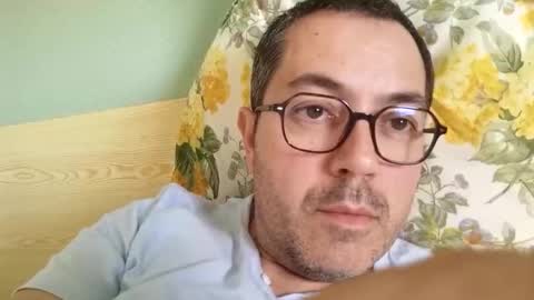 Snapshot of manu5933 chatting on 10-05-25, 12:58 manu5933 online show from 10-05-25, 12:58