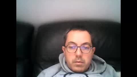 Snapshot of manu5933 chatting on 10-14-25, 07:42 manu5933 online show from 10-14-25, 07:42