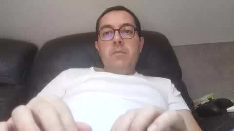 manu5933 online show from 11-08-25, 12:27