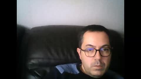 manu5933 online show from 01-16-26, 04:44