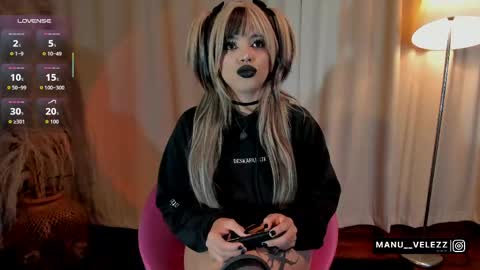 manu  velezz   Help me to get to 100 thumbs ups Tip 25tks  Rate me  online show from 05-31-26, 07:15