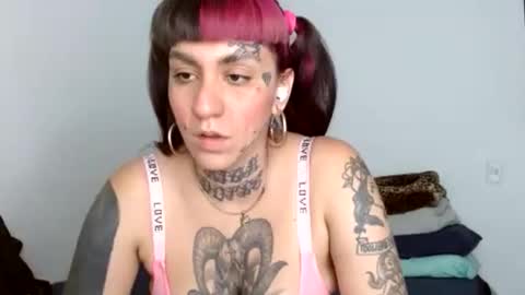 Spiritual Gangsta Princess 1111 online show from 11-26-25, 09:05