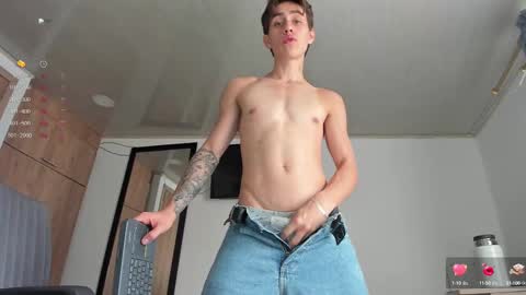 manucute 23  online show from 02-25-25, 03:49