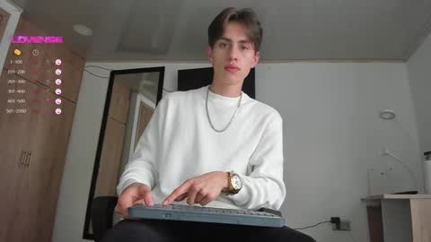 manucute 23  online show from 03-09-25, 06:00