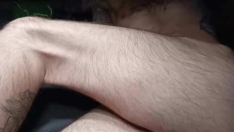 Snapshot of manuel_dexterity chatting on 12-21-24, 04:36 Daddy online show from 12-21-24, 04:36