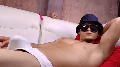 Manuel online show from 02-25-26, 10:19