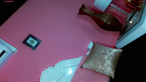 Snapshot of manuela_kingsley chatting on 02-03-25, 11:31 Manuela Kingsley online show from 02-03-25, 11:31