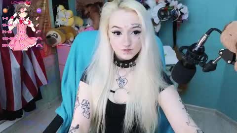 Snapshot of manuela_unicorn chatting on 02-25-25, 03:16 Manuela online show from 02-25-25, 03:16