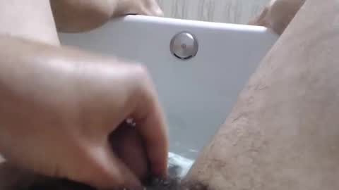 manumanu8585 online show from 11-28-25, 06:10