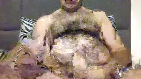 Snapshot of manuv chatting on 11-19-25, 07:52 manuv online show from 11-19-25, 07:52