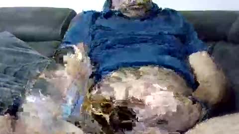 Snapshot of manuv chatting on 12-04-25, 12:42 manuv online show from 12-04-25, 12:42