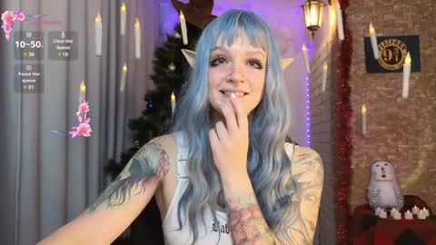 Snapshot of mao_me_meow chatting on 12-06-24, 02:17 Sasha online show from 12-06-24, 02:17