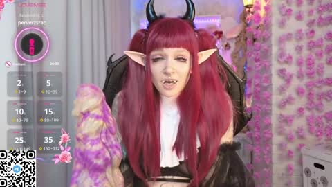 Snapshot of mao_me_meow chatting on 01-24-25, 11:26 Sasha online show from 01-24-25, 11:26