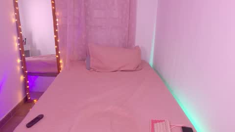     online show from 02-24-26, 07:06