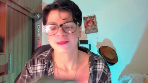 mar_alexis online show from 12-14-25, 07:25