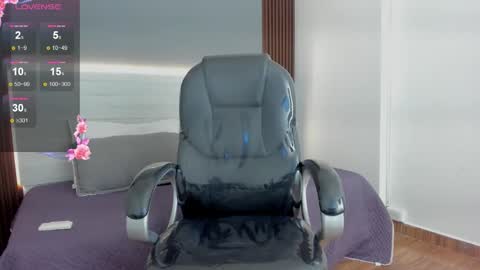 Snapshot of mara_33 chatting on 01-05-26, 08:45 mara_33 online show from 01-05-26, 08:45