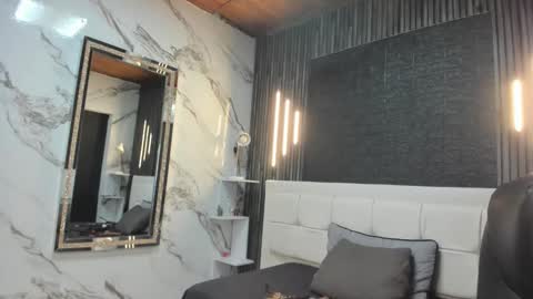 Mara  online show from 01-14-26, 01:55