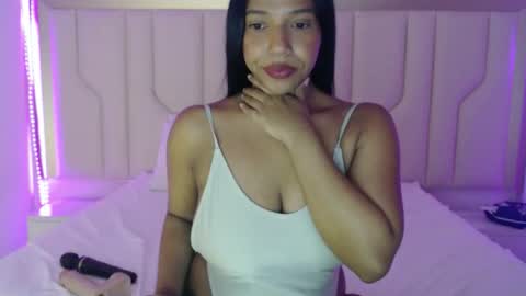 Snapshot of mara_sex chatting on 04-23-26, 12:26 pao online show from 04-23-26, 12:26