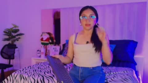 Mara online show from 12-18-25, 08:37