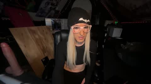 mara jade online show from 10-25-25, 09:06