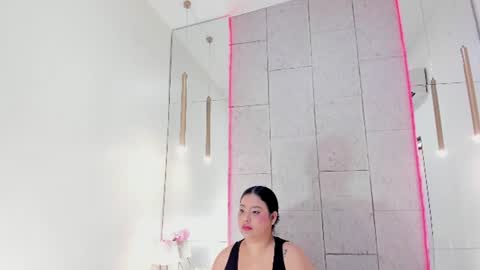 Snapshot of maralinette22 chatting on 07-16-26, 11:38 maralinette22 online show from 07-16-26, 11:38