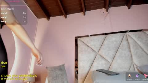 Mara Torres online show from 04-12-26, 02:11