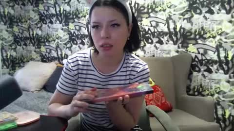 marble_kitten online show from 12-23-25, 10:24