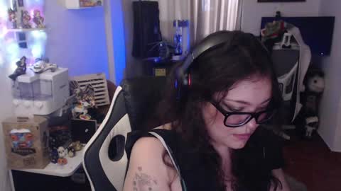 Snapshot of marcela2101s chatting on 05-19-26, 08:15 marcela2101s online show from 05-19-26, 08:15