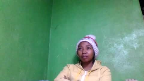 Snapshot of marcela699987 chatting on 06-15-26, 05:59 marcela699987 online show from 06-15-26, 05:59