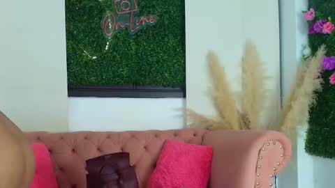 Snapshot of marcela_cepeda chatting on 06-24-26, 07:02 Mar online show from 06-24-26, 07:02