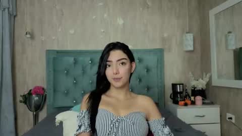 Snapshot of marcelaa_fox chatting on 06-11-26, 09:13 Marcela online show from 06-11-26, 09:13