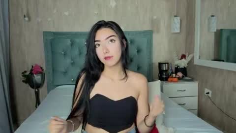 Snapshot of marcelaa_fox chatting on 06-18-26, 08:13 Marcela online show from 06-18-26, 08:13