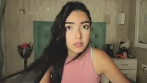 Snapshot of marcelaa_fox chatting on 07-15-26, 08:47 Marcela online show from 07-15-26, 08:47