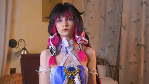 Eva online show from 05-10-26, 04:01